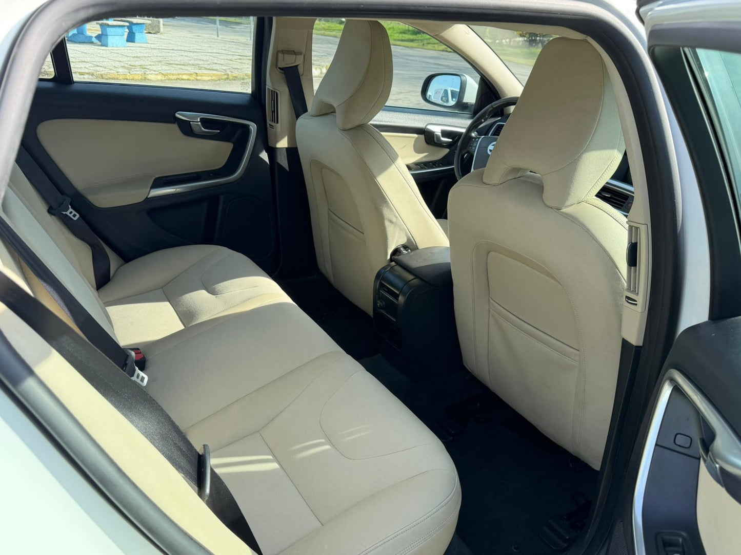Volvo V60 2.0 Diesel 163 CV Summum – 2011