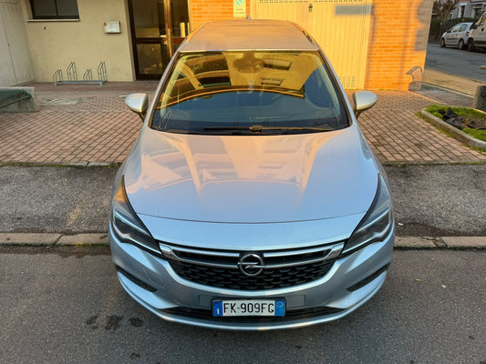 Opel Astra 1.6 CDTI Automatica – 2017