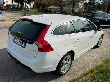 Volvo V60 2.0 Diesel 163 CV Summum – 2011