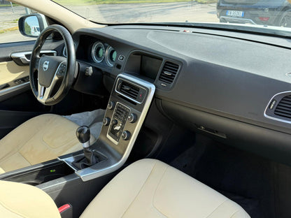 Volvo V60 2.0 Diesel 163 CV Summum – 2011