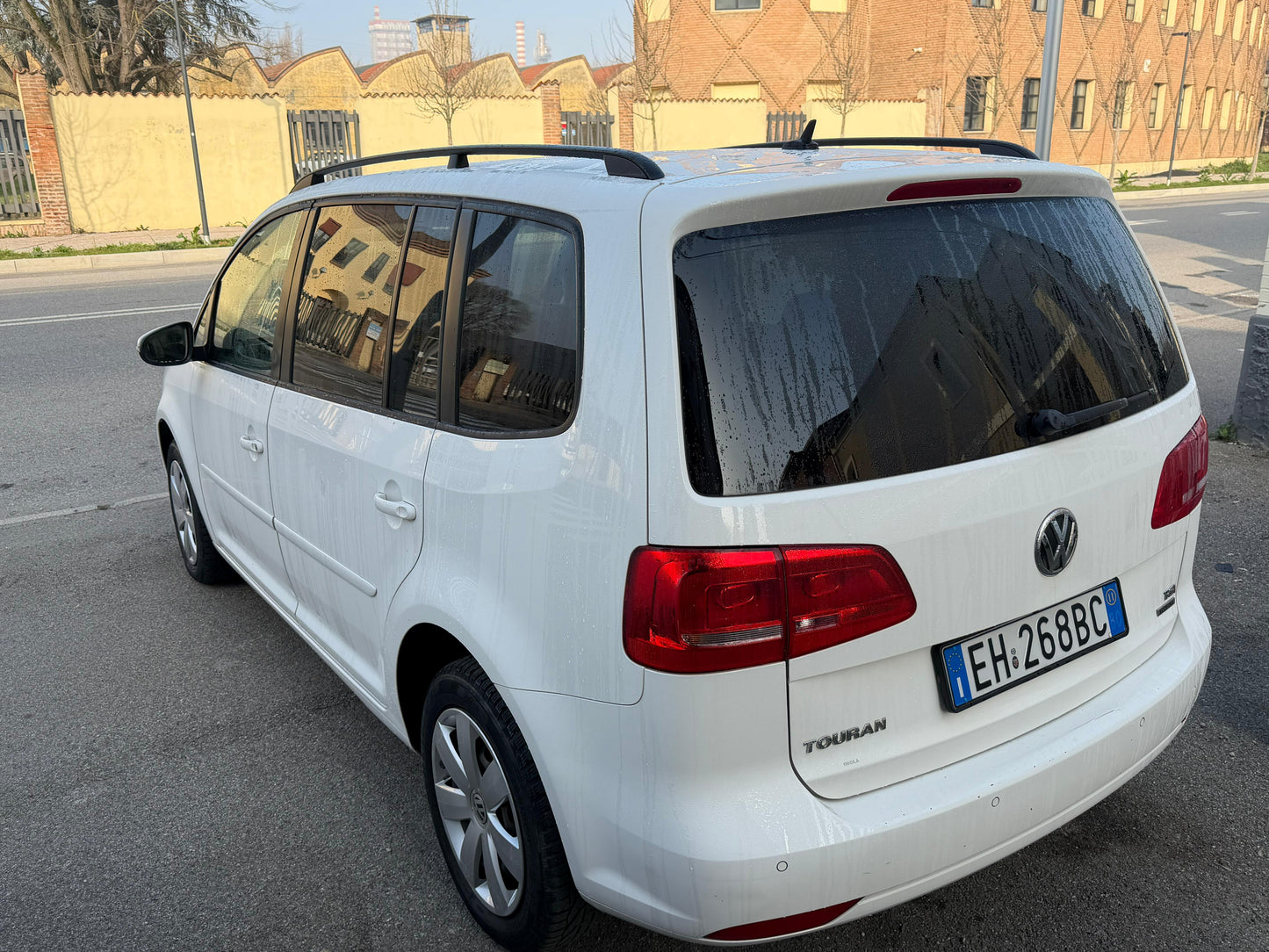 Volkswagen Touran 1.4 TSI EcoFuel – 2011