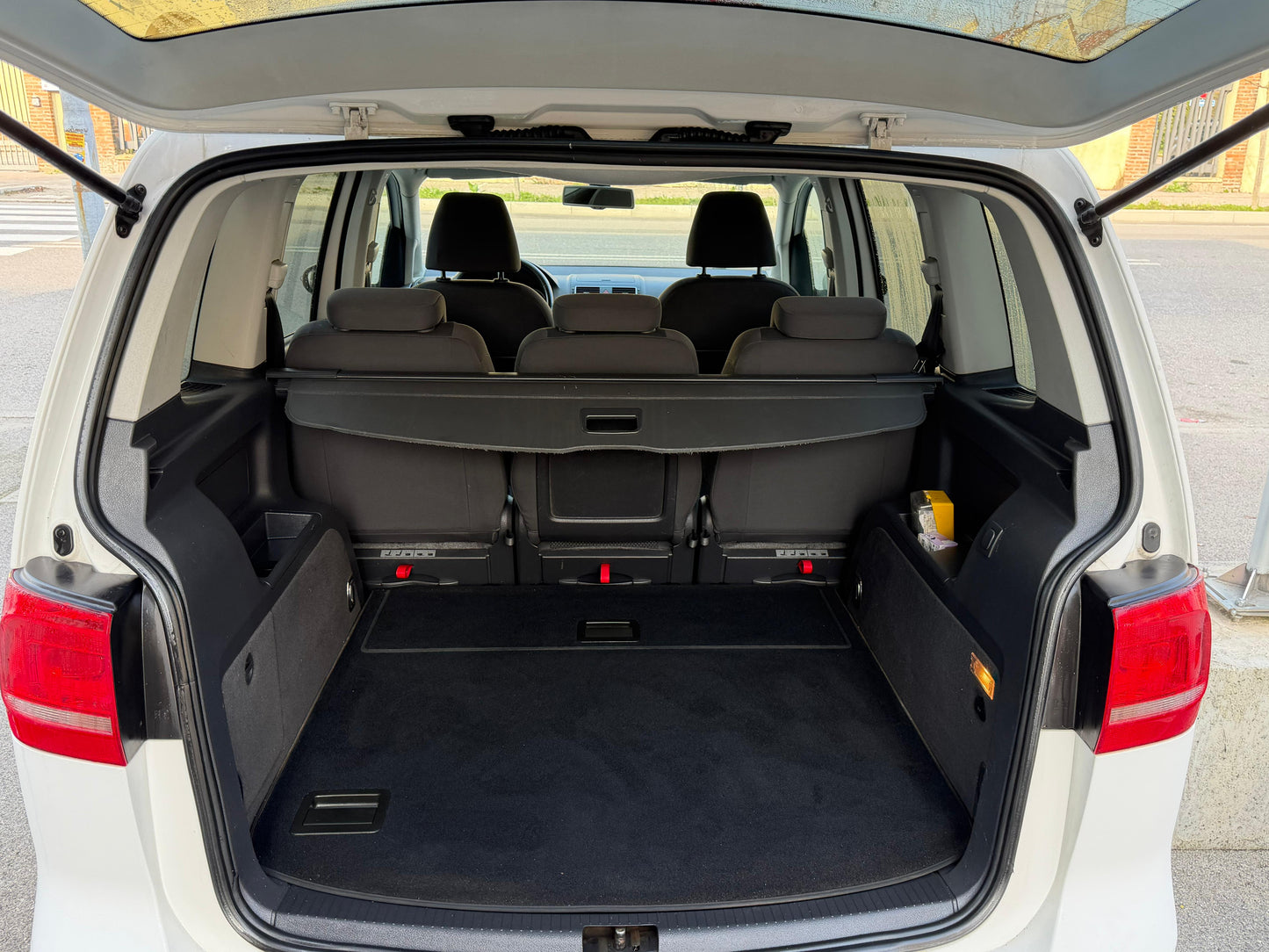 Volkswagen Touran 1.4 TSI EcoFuel – 2011